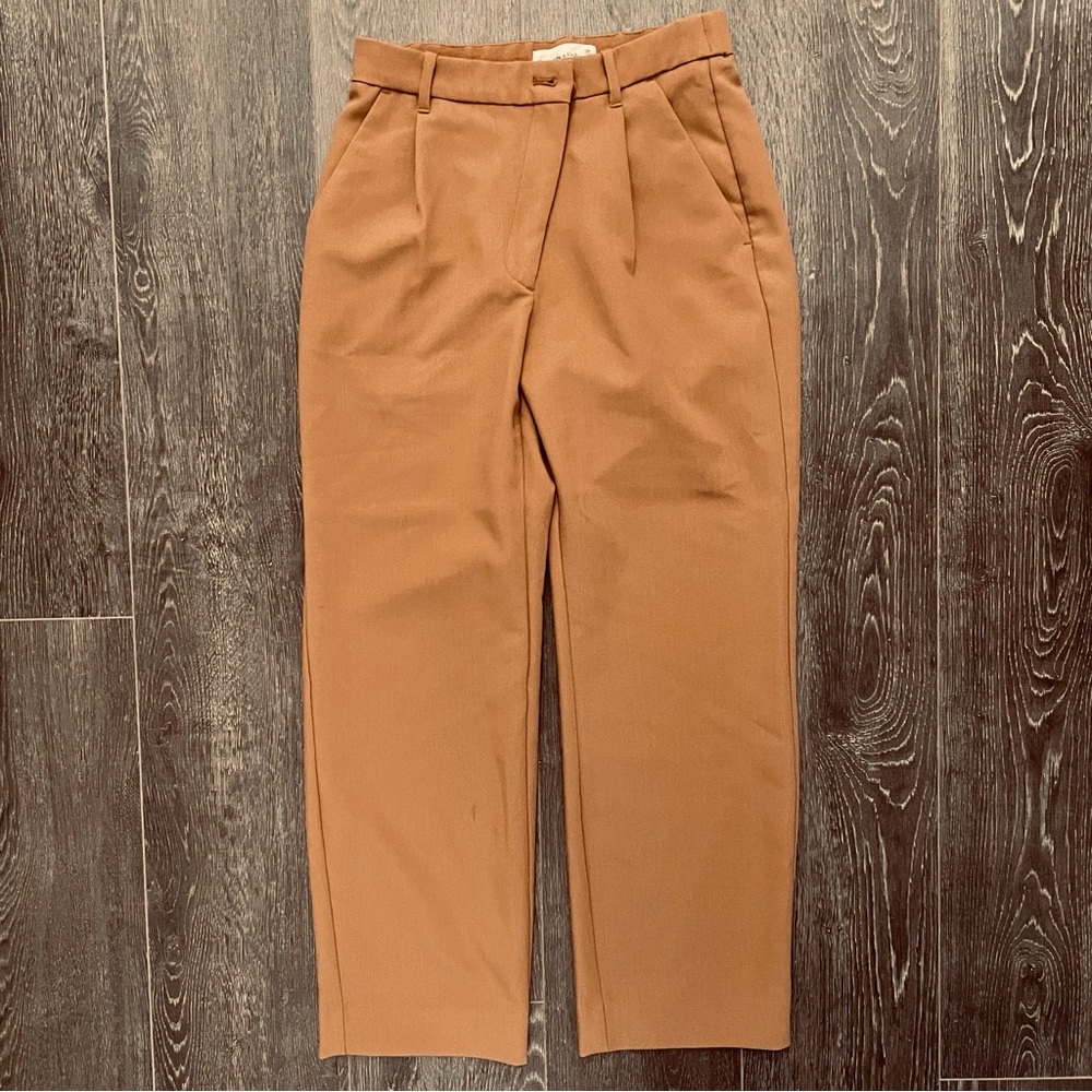 Abercrombie tailored straight leg pant in tan